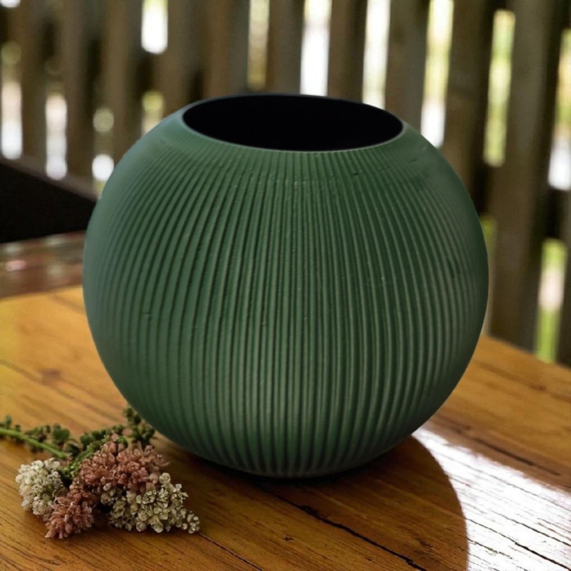 Sinister Select Circular Ball Planter Pot