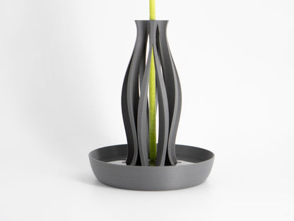 Emberflare Vase – Modern Minimalism