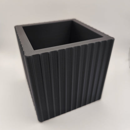 Kitchen utensil holder