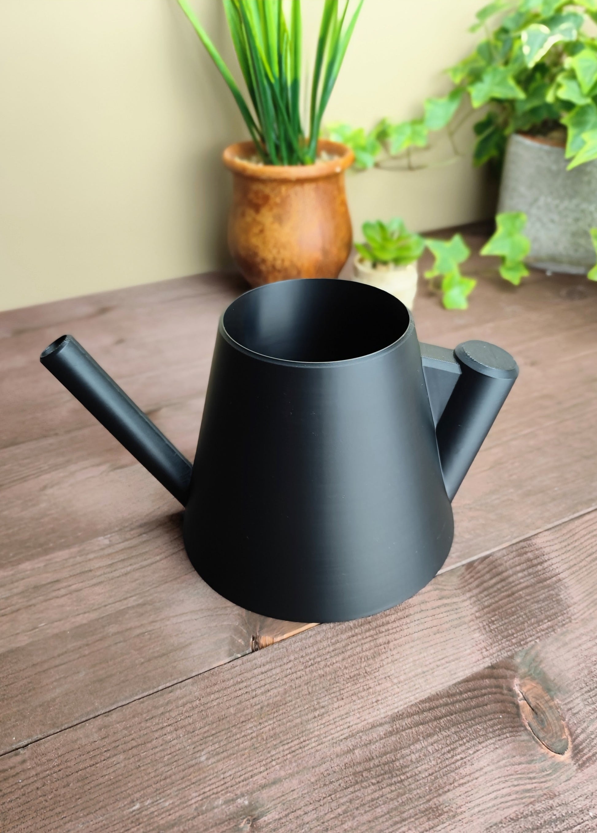 Modern Design Watering Can ’Stubble’