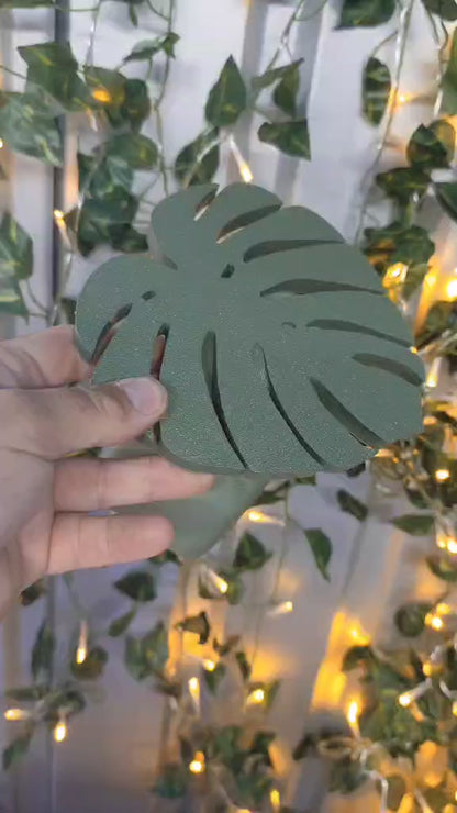 monstera leaf plant stand