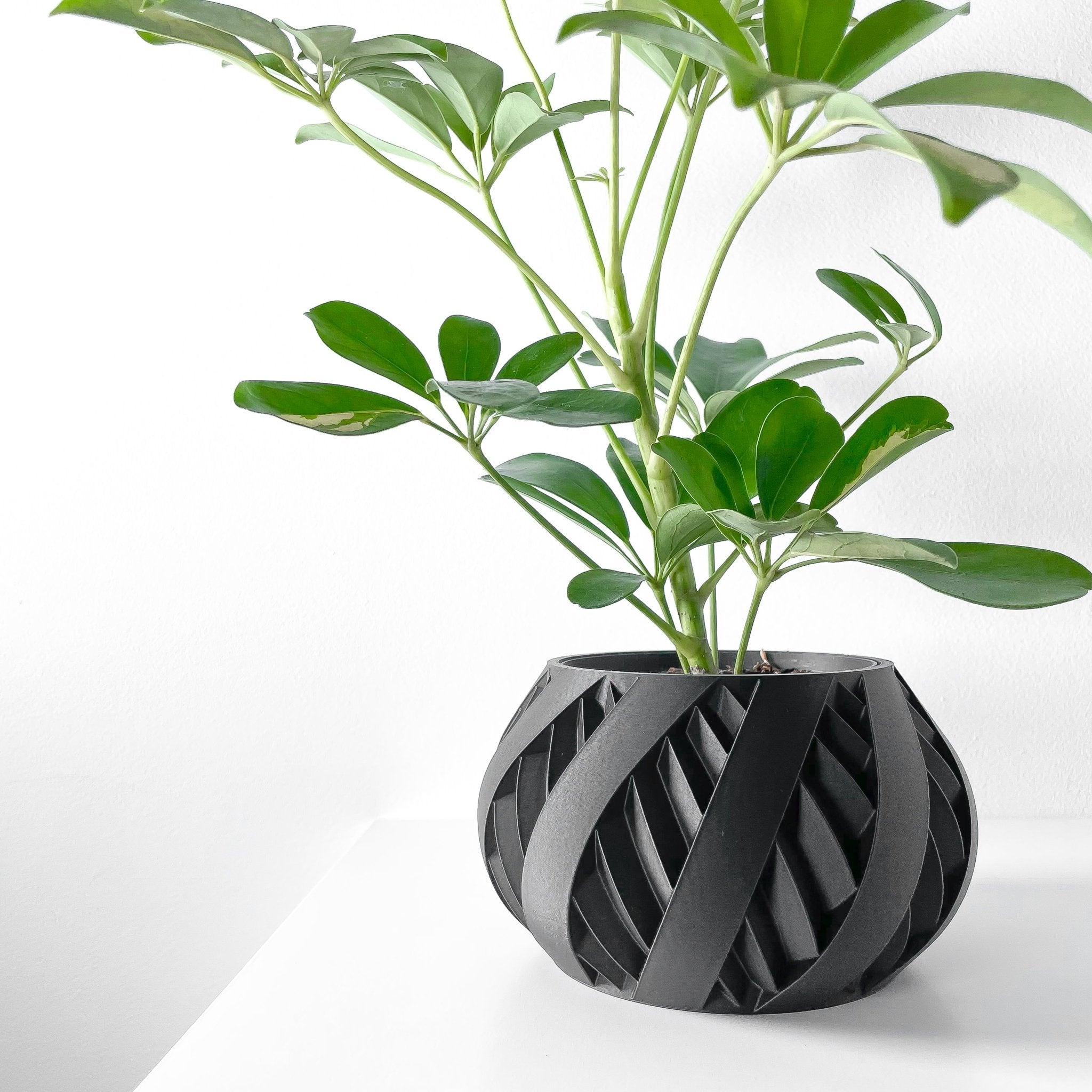 Silvo Planter Pot