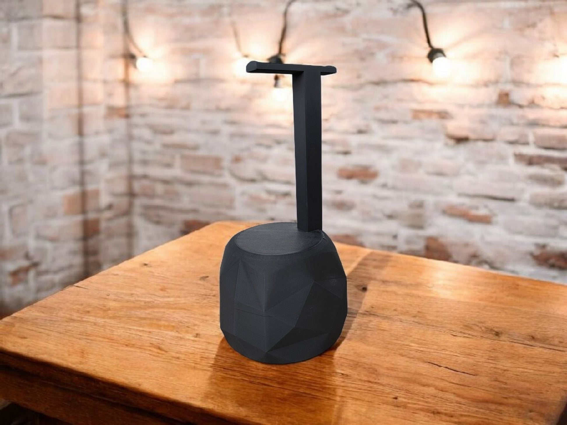 TheRock – A Headphone Stand that’s Low-Poly High-Style and Built Like a Tank