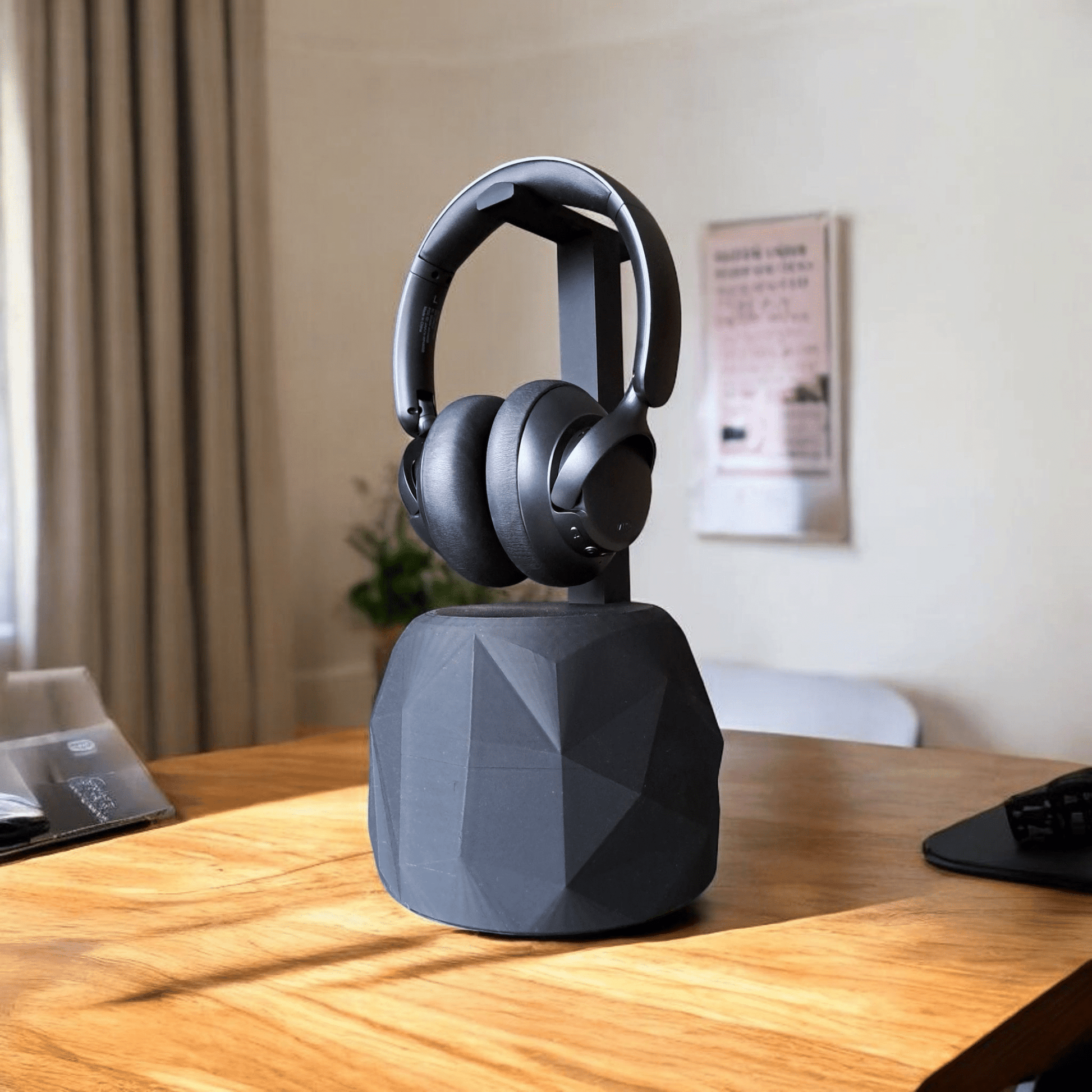 TheRock – A Headphone Stand that’s Low-Poly High-Style and Built Like a Tank